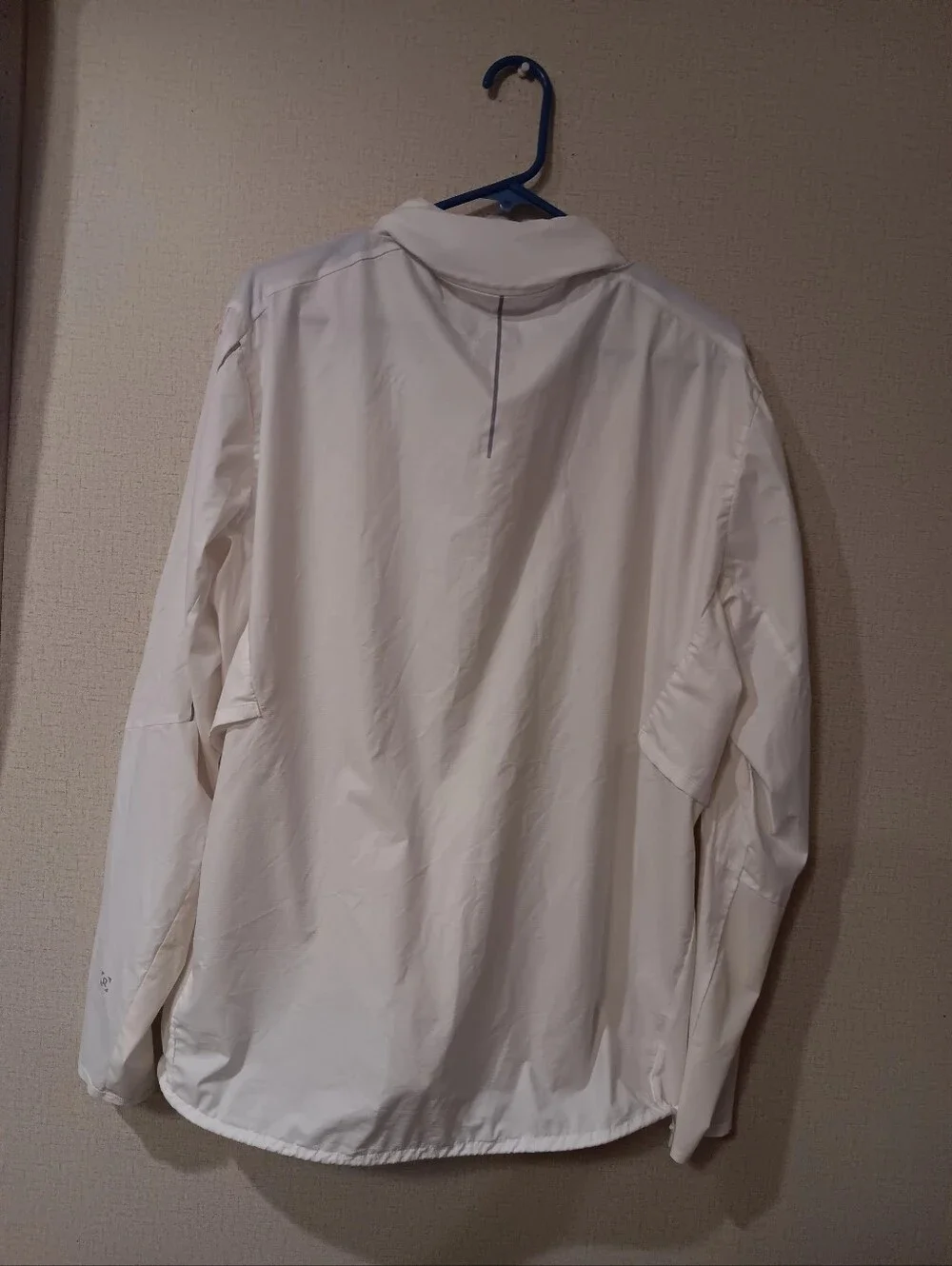 lululemon athletica lightweight white